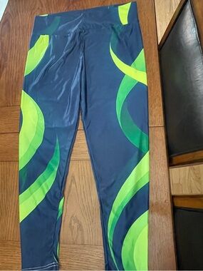Navy Leggings with Lime Green Wave Print